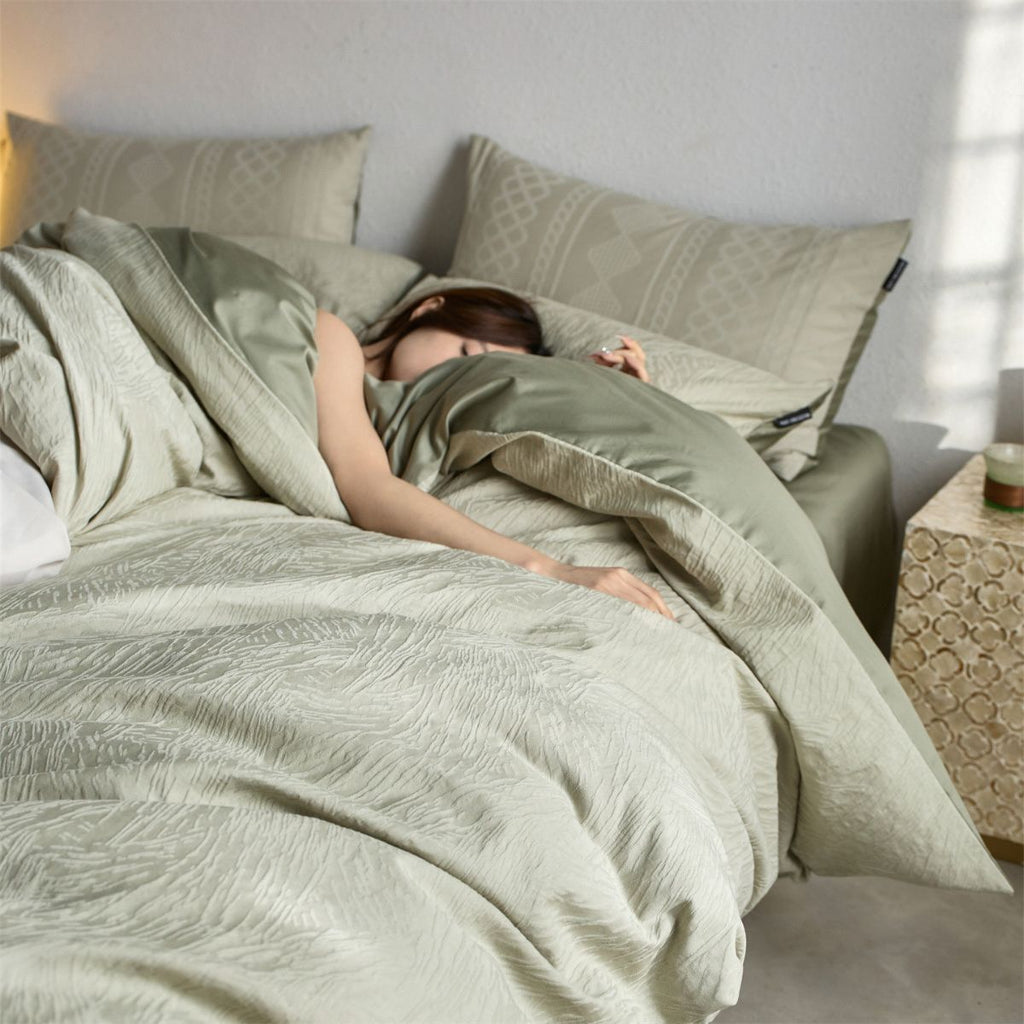 Promo 2x1: Ropa de Cama Completa en Algodón y Seda con Diseño Moderno + 2 Fundas de Almohada de REGALO